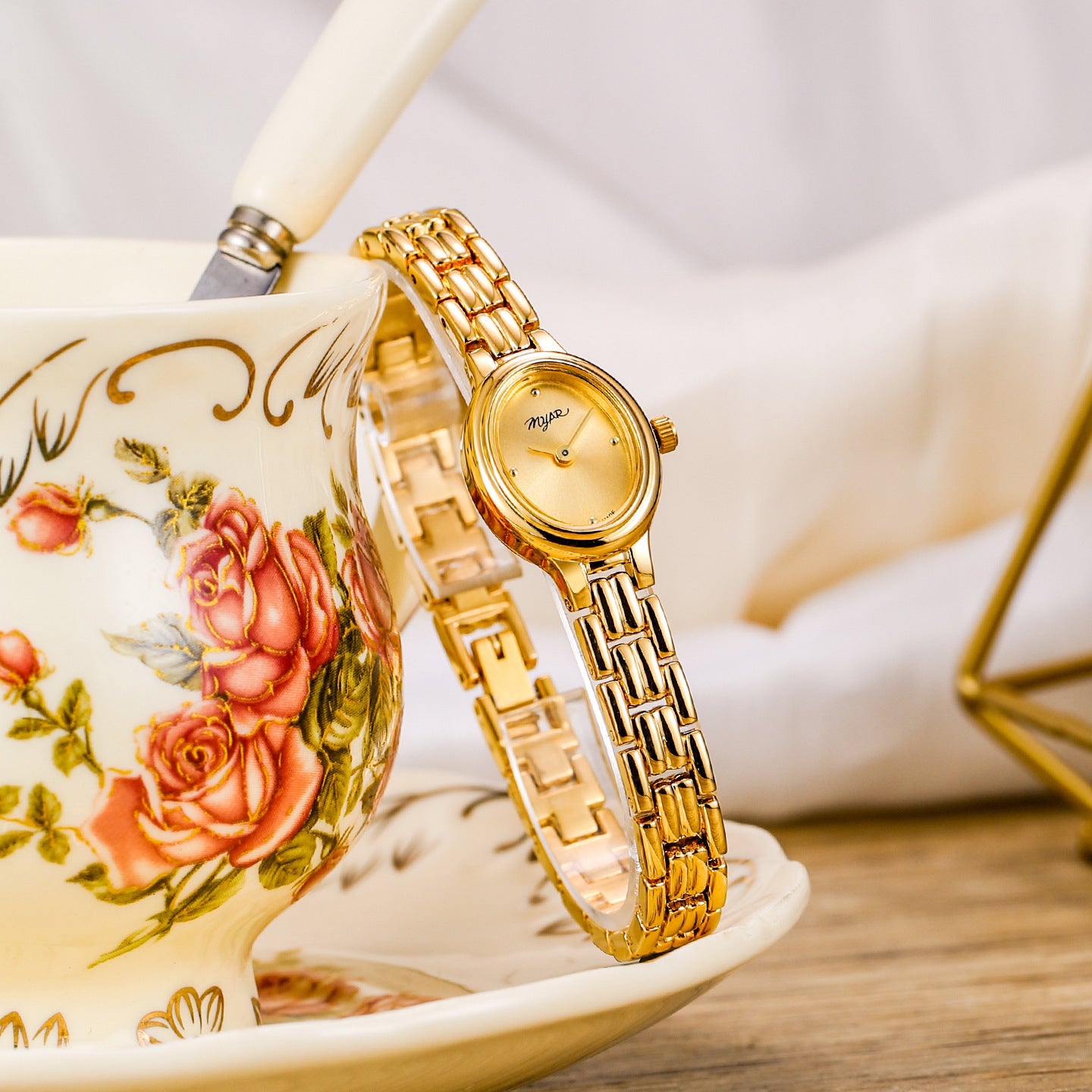 Exquisite Oval Mini  Vintage Waterproof Quartz